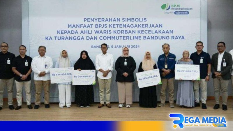 Caption: penyerahan simbolis santunan kepada ahli waris korban kecelakaan kereta api di Cicalengka, (dok. BPJS Ketenagakerjaan). 