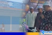 Caption: grand opening toko bangunan Berkah Mutiara di Proppo, gagasan Ponpes Sumber Anom Angsanah, (dok. regamedianews). 