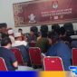 Caption: aliansi pemuda peduli pemilu saat audiensi ke KPUD Pamekasan, (dok. regamedianews). 