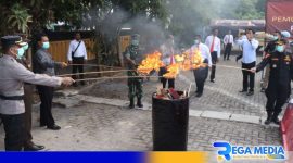 Captiom: Forkopimda Sampang musnahkan barang bukti hasil Operasi Pekat Semeru 2024, (dok. regamedianews). 