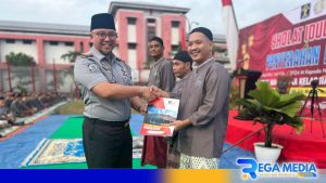 Momen Idul Fitri, Kemenkumham RI Berikan RK dan PMP Kepada Narapidana