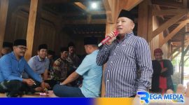 Caption: H.Slamet Junaidi menyampaikan sambutannya saat acara halal bihalal bersama forum Persaudaraan Abadi Sampang, (dok. regamedianews). 
