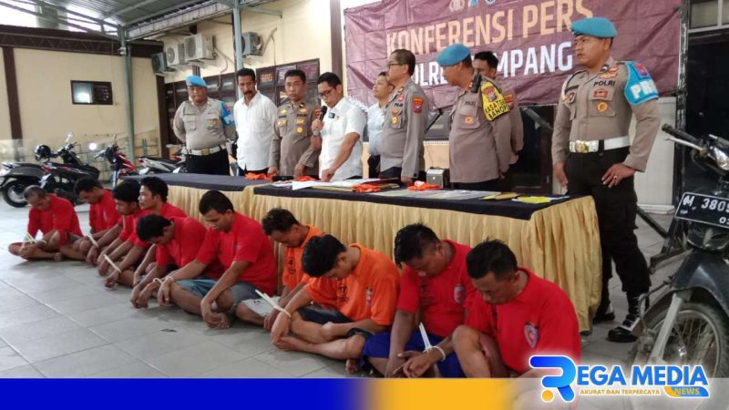 Caption: konferensi pers, Polres Sampang ungkap kasus kriminal dan narkotika, (dok. regamedianews). 