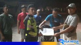 Caption: penyerahan barang bukti satu unit sepeda motor, dalam kasus Curat kepada anggota Satreskrim Polres Pamekasan, (dok. regamedianews). 