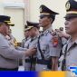 Caption: prosesi serah terima jabatan dua perwira Polres Pamekasan, (dok. regamedianews). 