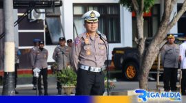 Caption, Dirlantas Polda Gorontalo saat pimpin apel personel gabungan, (dok. regamedianews). 