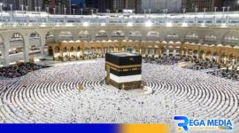 Caption: Ka'bah, Makkah Saudi Arabia. 