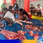 Caption: pemotongan daging qurban dilakukan warga binaan Lapas Narkotika Pamekasan, (dok. regamedianews). 