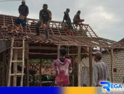 TNI Pamekasan Bantu Renovasi Rumah Warga Miskin