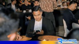 Caption: H.Sulaiman tokoh pemuda Desa Temoran Kecamatan Omben Kabupaten Sampang, (dok. regamedianews). 