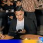 Caption: H.Sulaiman tokoh pemuda Desa Temoran Kecamatan Omben Kabupaten Sampang, (dok. regamedianews). 