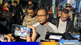 Caption: Kapolda Gorontalo Irjen Pol Pudji Prasetijanto Hadi, saat diwawancara awak media, (dok. regamedianews). 