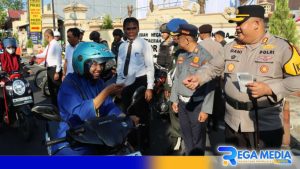 Kapolres Pamekasan Imbau Masyarakat Patuhi Aturan Berlalu Lintas