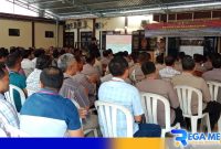 Caption: Kapolres Sampang AKBP Hendro Sukmono saat menyampaikan sambutannya dalam rakor lintas sektoral, (dok. regamedianews). 