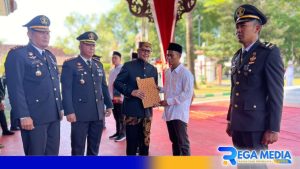 Tiga Napi Lapas Narkotika Pamekasan Terima Remisi Hari Kemerdekaan