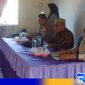 Caption: Forkopimcam Anggrek saat rakor dengan masyarakat terkait krisis air bersih, (dok. regamedianews). 