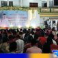 Caption: antusias santri dan simpatisan Ponpes Hidayatulloh Al-Muhajirin, saat deklarasi dukungan terhadap Lukman-Fauzan, (dok. regamedianews). 