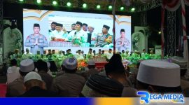 Caption: Gus Kautsar menyampaikan mauidhoh hasanahnya usai istighosah bersama di Mako Polres Sampang, (dok. regamedianews). 