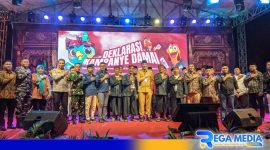 Caption: pose bersama usai kampanye pilkada damai dan komitmen bersama, (dok. regamedianews). 