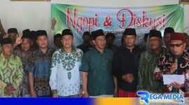Caption: penyampaian deklarasi dukungan pengrajin batik Desa Klampar terhadap paslon Berbakti pada Pilkada Pamekasan, (dok. regamedianews). 