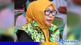 Caption: Nurjana. 