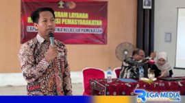 Caption: Dekan fakultas hukum Universitas Madura (Dr. Nadir) menyampaikan materi penyuluhan dan wawasan kebangsaan. 