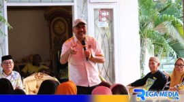 Caption: Hamzah Sidik Djibran saat memberikan orasi politik di Desa Bubode, Kecamatan Tomilito, Kabupaten Gorut, (dok. regamedianews). 