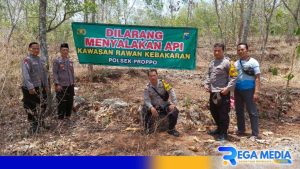 Lahan Jati di Proppo Pamekasan Dipasangi Spanduk