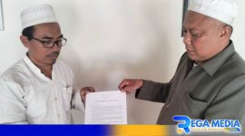 Caption: inisial HM menyampaikan permohonan maaf kepada MPP Ikbas Miftahul Ulum Panyepen, (dok. regamedianews). 