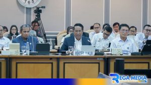 Menkum Supratman Rapat Perdana Dengan Komisi XIII DPR RI
