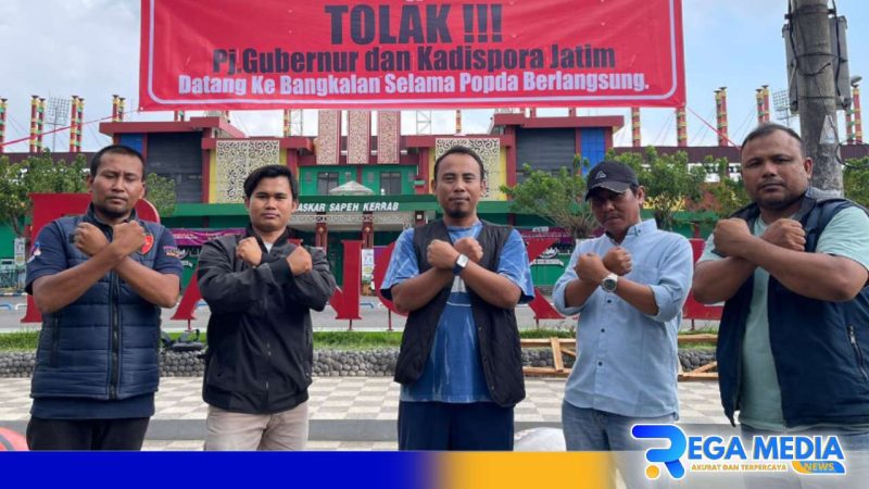 Caption: sejumlah ketua organisasi wartawan tolak Pj Gubernur dan Kadispora Jatim datang ke Bangkalan selama Popda berlangsung, (dok. regamedianews). 