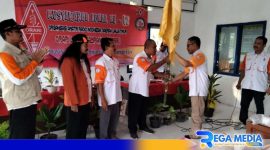 Caption: berlangsungnya pengukuhan Ketua Orari Lokal Sampang oleh Sekertaris Orda Jatim, (dok. regamedianews). 