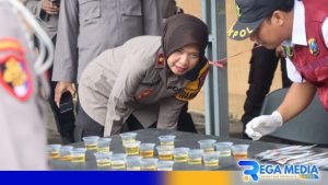 Giliran Polantas dan Reskoba Sampang Dites Urine Dadakan