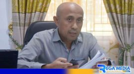 Caption: Direktur Perumda Tirta Gerbang Emas, Manto Rahmola, (dok. regamedianews). 