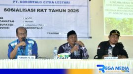 Caption: General Manager PT GCL Wahyu Subagyo (kiri), sambutan saat sosialisasi RKT 2025, (dok. regamedianews). 