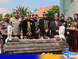 Hari Jadi Sampang Ke-401, PJ Bupati Ziarah Makam Rato Ebuh