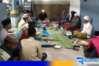 Caption: tim pemenangan Jimad Sakteh Desa Napo Laok saat gelar doa bersama sambut bulan Rajab dan tahun 2025, (dok. regamedianews). 
