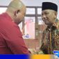 Caption: momen Kalapas Narkotika Kelas IIA Pamekasan dalam acara pengantar purna tugas dua pegawai terbaik. 