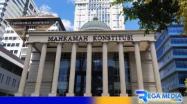 Caption: Gedung Mahkamah Konstitusi (MK). 