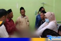 Caption: jenazah santri di Bangkalan yang hilang dievakuasi ke Puskesmas setempat, (dok. regamedianews). 