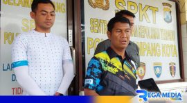 Caption: Kapolres Sampang AKBP Hartono saat diwawancara awak media, (dok. regamedianews). 
