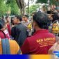 Caption: gabungan mahasiswa saat aksi demo didepan kantor DPRD Sampang, (dok. regamedianews). 