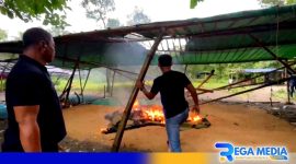 Caption: Satreskrim Polres Bangkalan porak porandakan arena judi sabung ayam di Desa Serabi Barat, (dok. regamedianews). 