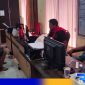 Caption: tersangka inisial HR saat diperiksa penyidik Satresnarkoba Polres Sampang, (dok. Humas Polri). 