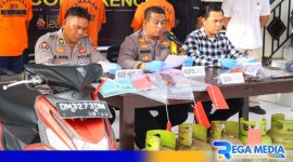 Caption: konferensi pers, Polres Pohuwato ungkap kasus pencurian tabung gas LPG, (dok. regamedianews). 