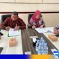 Caption: Kepala BPJS Ketanagakerjaan Madura dan Kepala Disperinaker Bangkalan teken perjanjian kerjasama program jaminan sosial. 