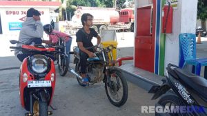 Masyarakat Keluhkan Pelayanan SPBU Marisa