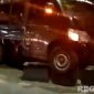 Caption: tampak mobil angkutan barang ringsek menabrak tiang pembatas di jalan raya Diponegoro Banyuanyar Sampang, (dok. regamedianews). 