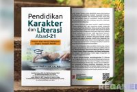 Caption: buku yang diluncurkan Universitas Trunojoyo Madura, judul 'Pendidikan Karakter dan Literasi Abad-21'. 