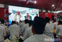 Caption: berlangsungnya tahlil dan doa bersama di Pendopo Trunojoyo Sampang, (dok. regamedianews). 